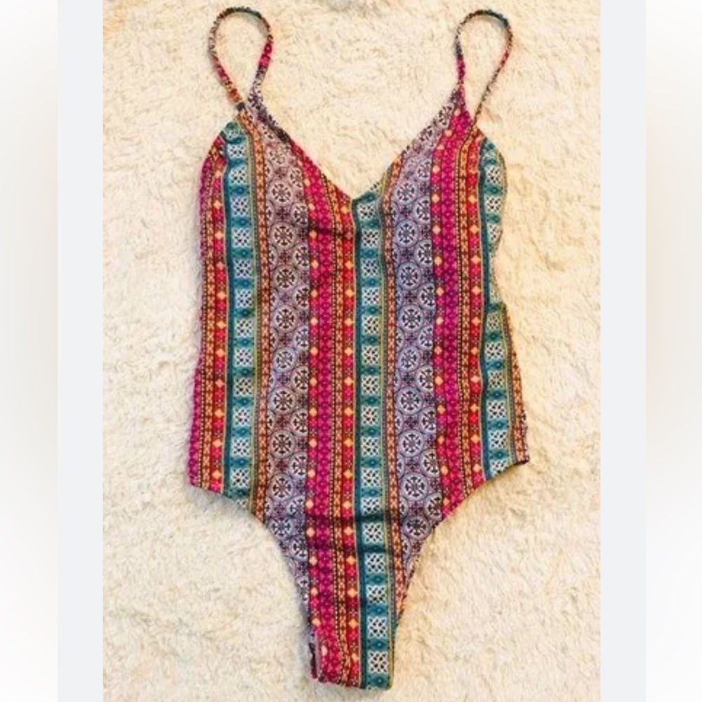 NEW BOHO PATTERNED ONE PIECE SUIT